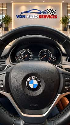 BMW X6 essence 2018 full options image 13