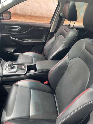 BAIC X7 2025 Full Option  9 000 km – Comme neuve image 6