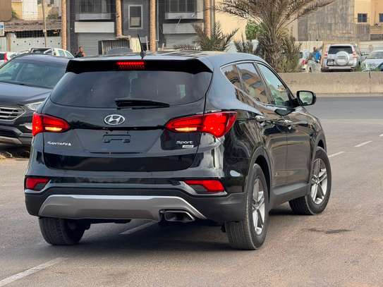 Hyundai santafe 2018 image 12