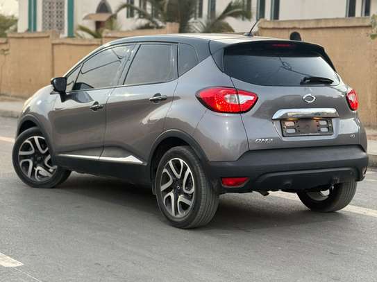 Renault QM3 2017 image 8