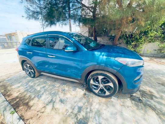 Hundai Tucson limited 1.6 T version 4WD image 6