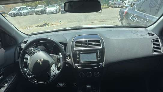 MITSUBISHI OUTLANDER SPORT 2017 image 6