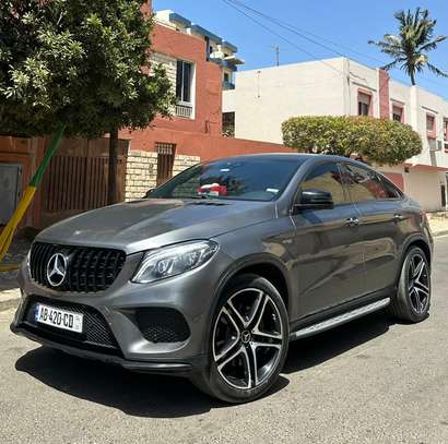 Mercedes gle 43 amg image 2