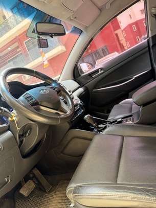 Hyundai Tucson image 7
