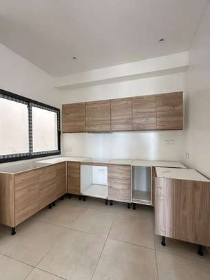 APPARTEMENT F3 A VENDRE AUX MAMELLES AVEC VUE MER image 5
