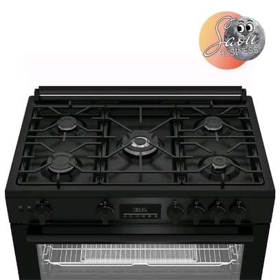 CUISINIERE BEKO 5FEUX 90X60 A GAZ NOIR

BGGR11225GB image 3