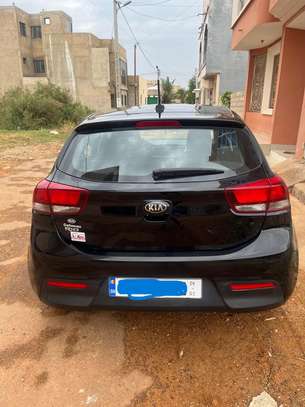 Magnifique Kia rio 2019,  2 ieme propriétaire image 4