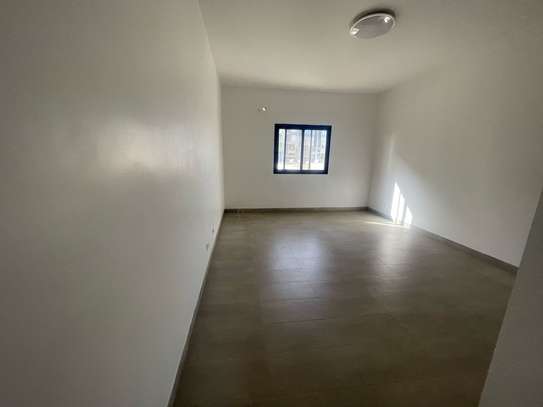 Appartement à Louer à Mermoz image 7