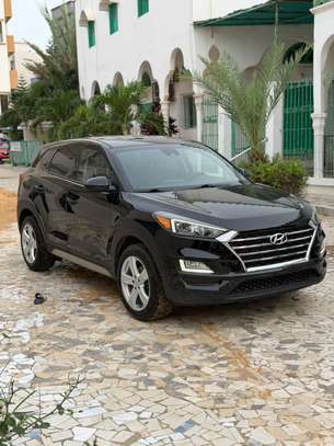 Hyundai Tucson image 2