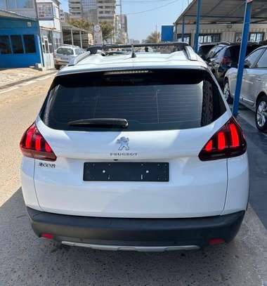 Peugeot 2008 diesel boîte auto 2018 image 7