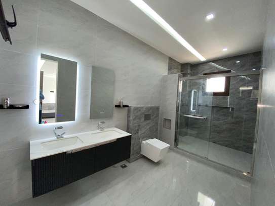Vente joli appartement F4 standing à Mermoz Dakar image 10