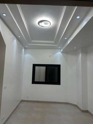 APPARTEMENT F4 DE STANDING À SACRÉ-CŒUR 1 image 3