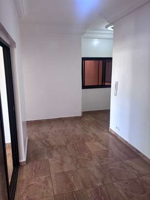 Apartements 3 chambres Salon Ngor image 2