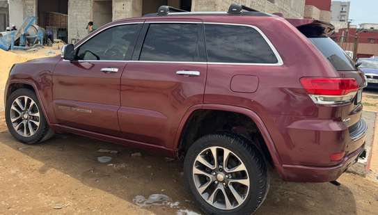Jeep Grand cherekee image 7