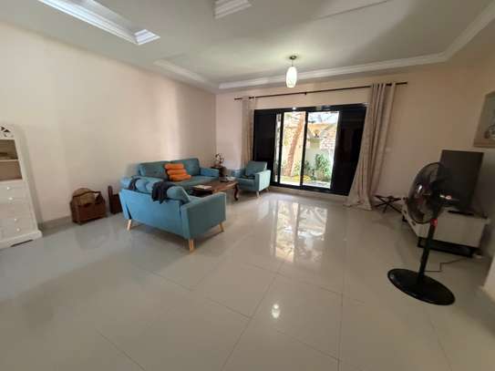 Charmante villa à louer Almadies image 8
