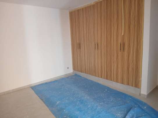 Un appartement f4 à louer à Ouakam image 3