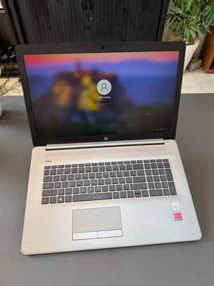 Ordinateur portable Hp i7 10th / 16gb ram / gpu 2gb image 9