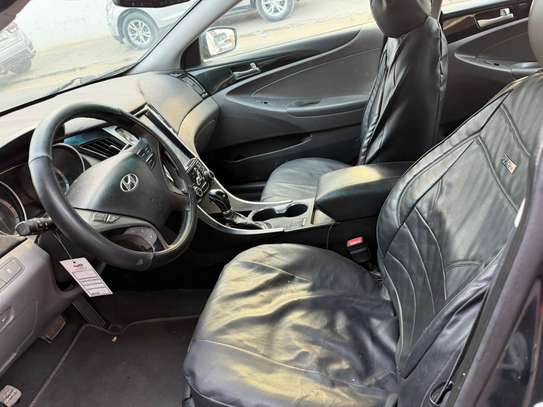 Hyundai image 6