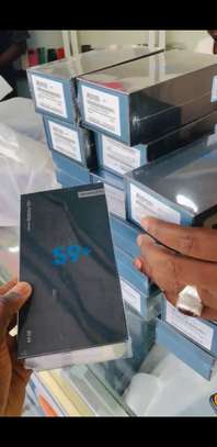 Samsung Galaxy s9 plus scelle 64go ram 6go 4g image 1