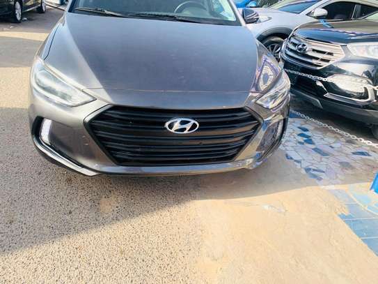 Hyundai elantra 2018 image 6