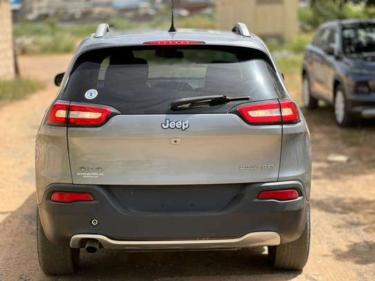 Jeep Cherokee 2016 image 5