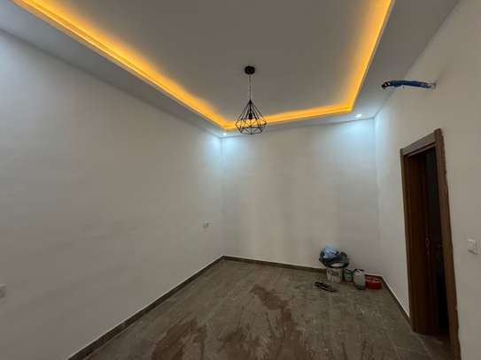 BEL APPARTEMENT F4 À SACRÉ CŒUR 3 VDN image 7