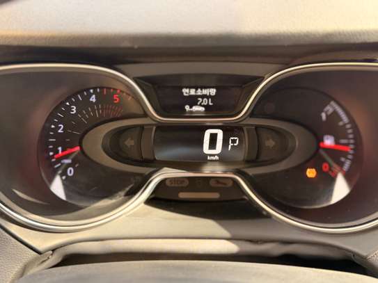 RENAULT QM3 2018 image 12