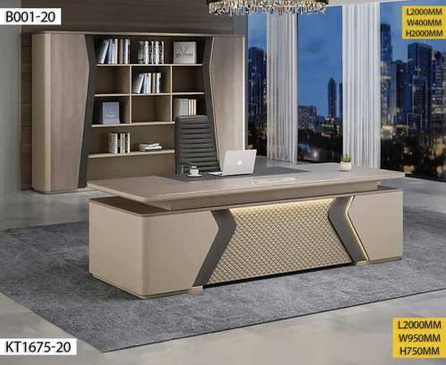 Table bureau Directeur 2m avec retour image 6