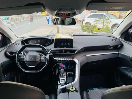Peugeot 3008 2019 image 8
