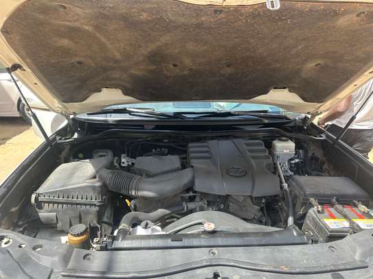 Toyota Land Cruiser 2017 image 13