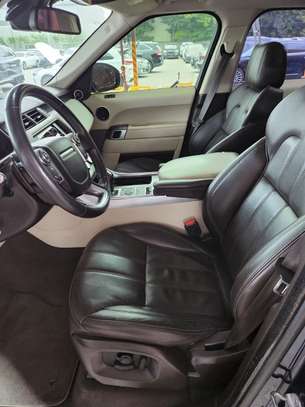 Range Rover sport 2017 Full options image 5