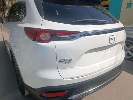 Mazda Cx9 image 5