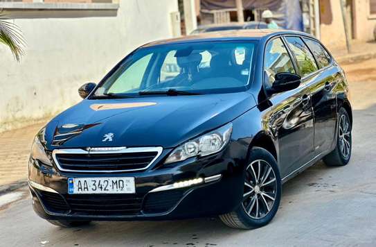 Peugeot 308 image 1