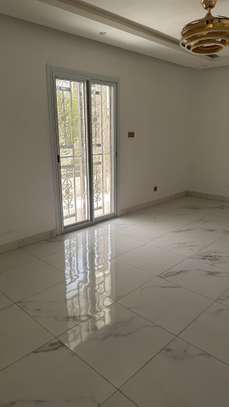 Appartement Spacieux indépendants Sacré Coeur 3 image 7
