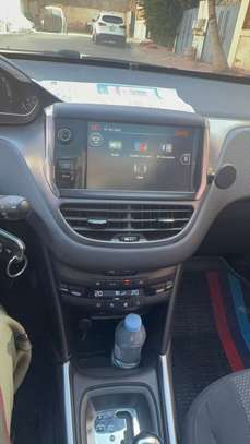 Peugeot 2008 2016 image 5