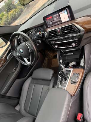 BMW X4 2019 image 13