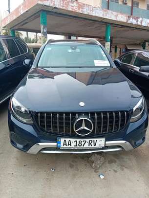 GLC 300 4MATIC image 1
