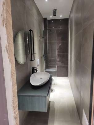 Deux chambres à vendre aux almadies image 9