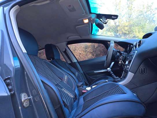 PEUGEOT 308 image 8