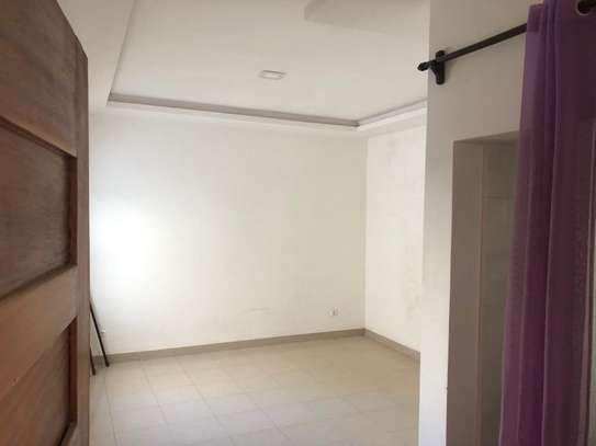 Appartement à louer à ouest foire (pharmacie Khandar) image 9