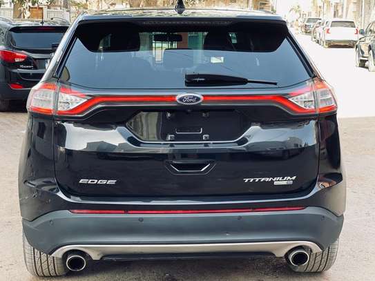 Ford Edge Titanium 2018 image 9