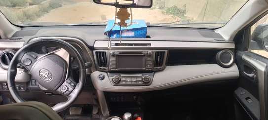 Toyota Rav 4  limited 2014 image 2
