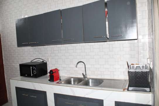 Appartement Meublé à Ouest Foire image 8