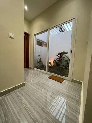 Très bel appartement à Mermoz image 4