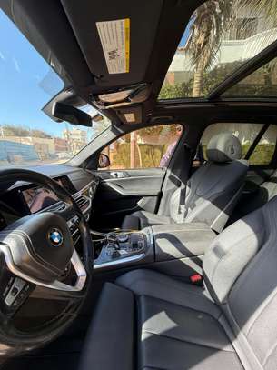 Bmw x5 2019 image 6