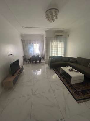 Chambre à louer au point E image 6