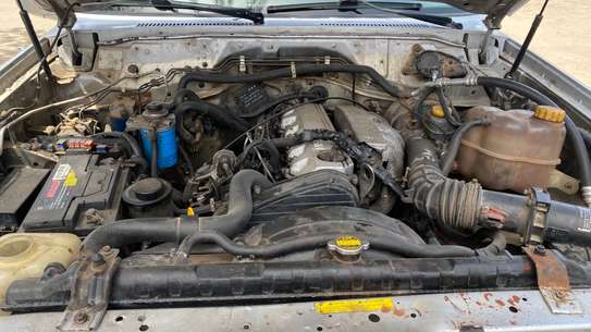 Nissan Patrol image 9