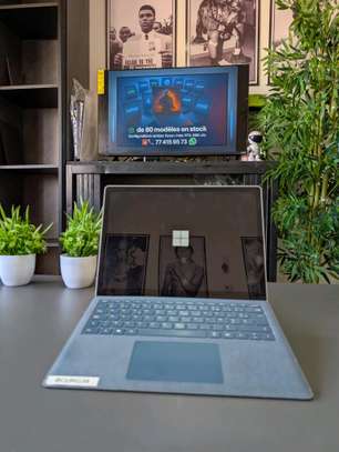 Surface laptop I7 10th /16gb ram image 4