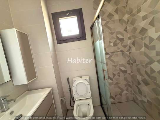 Appartement à louer au Point E image 4