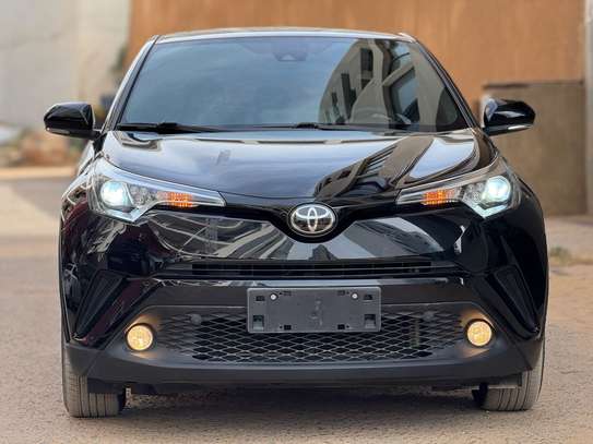 TOYOTA C-HR 2019 image 1